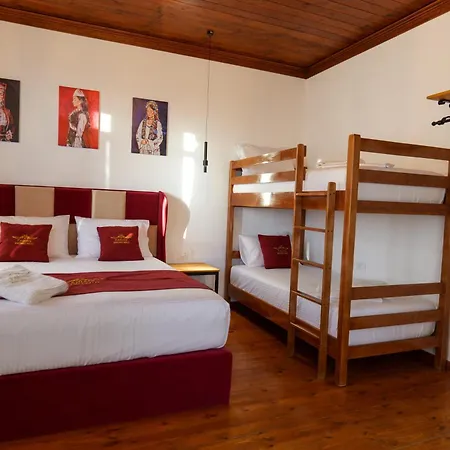 Fabiani Boutique Castle Gate فندق Krujë