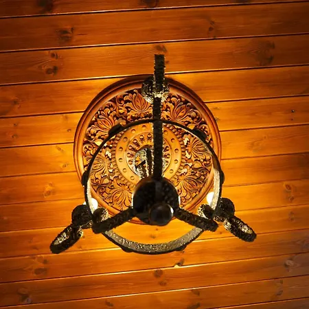 Fabiani Boutique Castle Gate Krujë