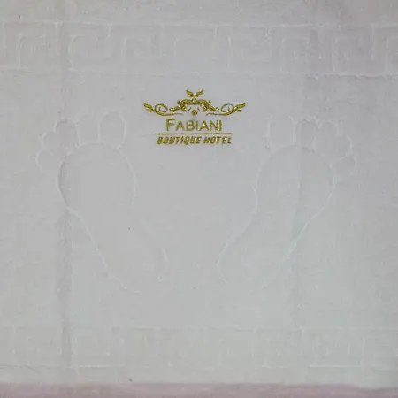 Fabiani Boutique Castle Gate فندق